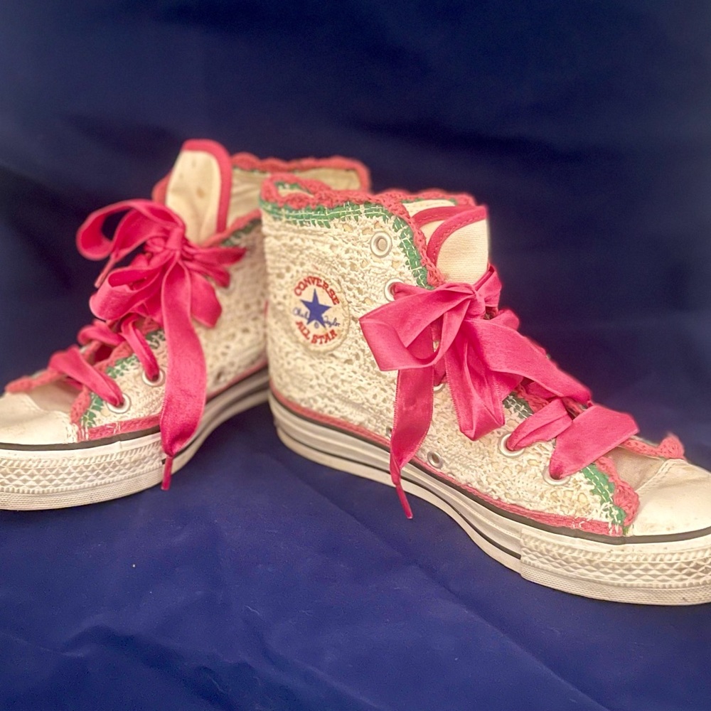 Converse Lace High Top Shoes With Pink Satin Shoelaces